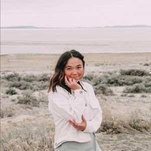 Meet your Posher, Assia